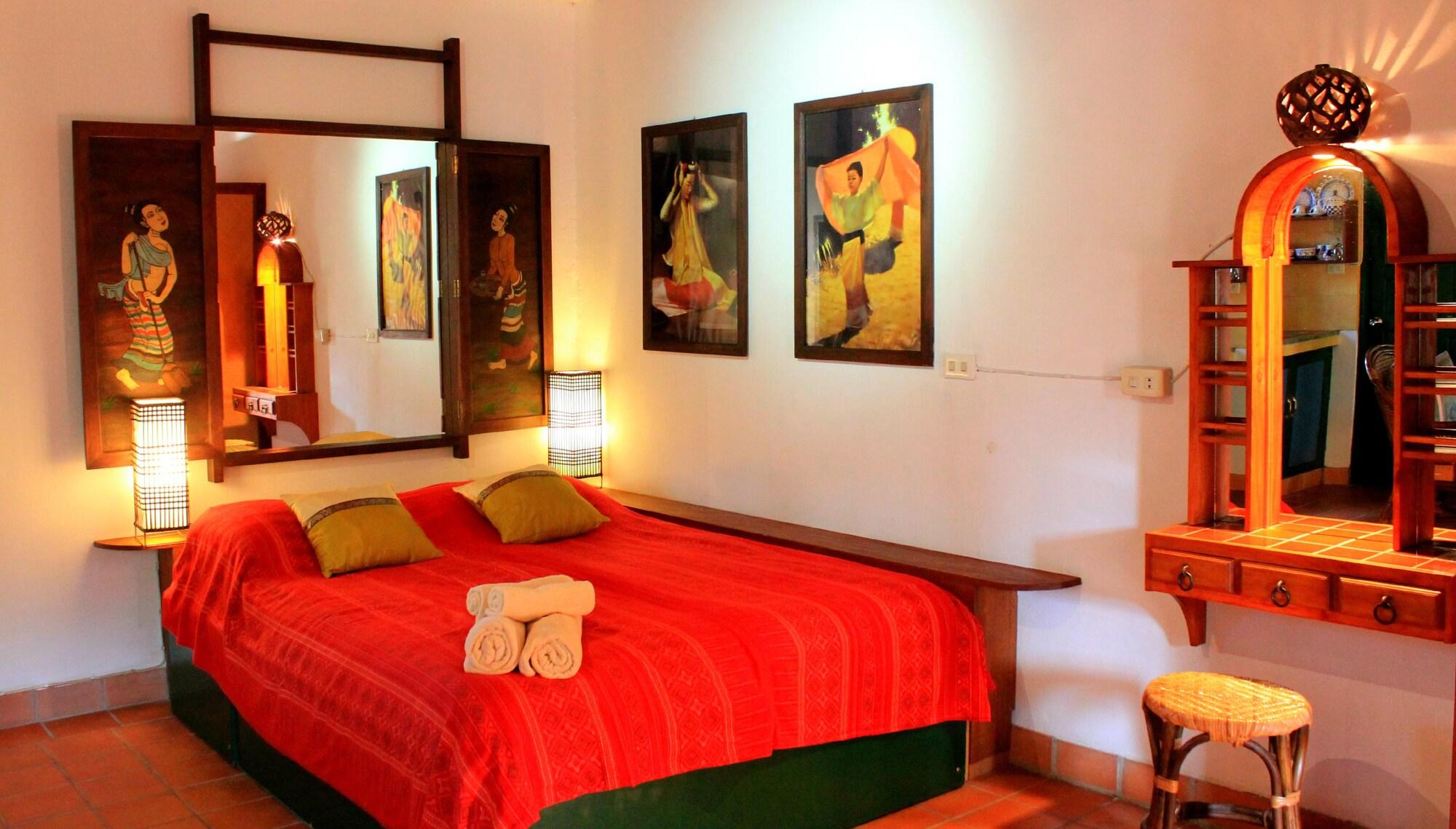 Hotel Secret Garden Chiangmai San Kamphaeng Esterno foto