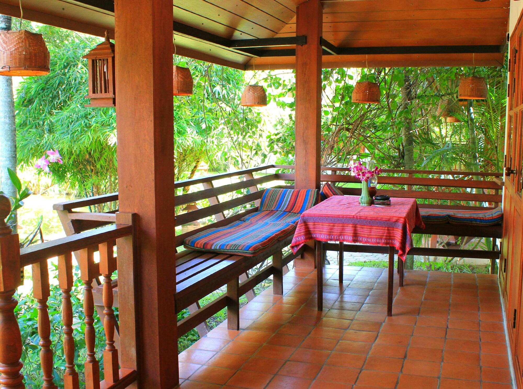 Hotel Secret Garden Chiangmai San Kamphaeng Esterno foto