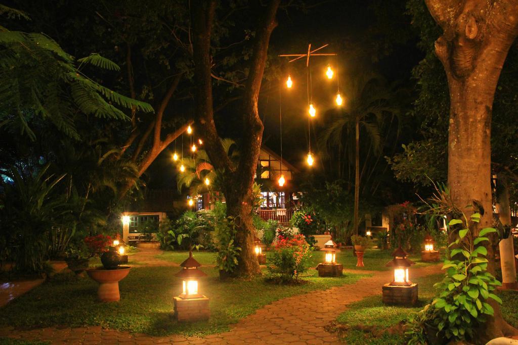 Hotel Secret Garden Chiangmai San Kamphaeng Esterno foto