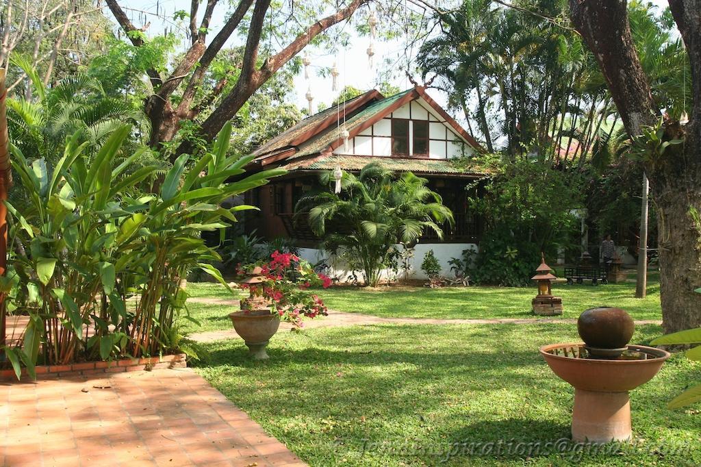 Hotel Secret Garden Chiangmai San Kamphaeng Esterno foto