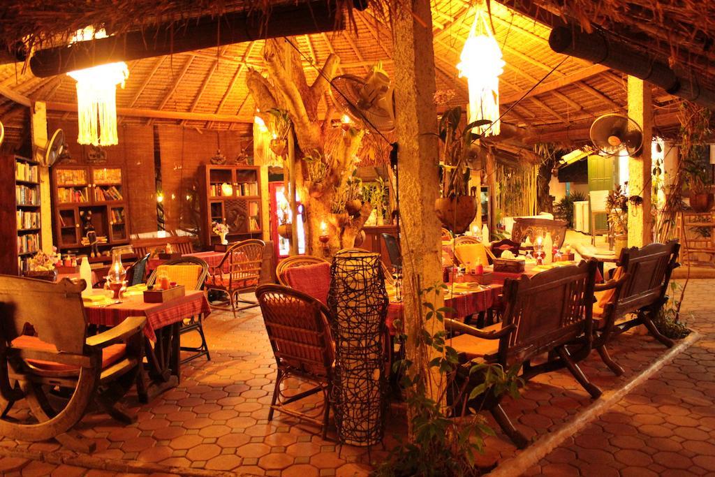 Hotel Secret Garden Chiangmai San Kamphaeng Esterno foto