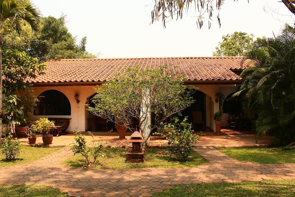 Hotel Secret Garden Chiangmai San Kamphaeng Esterno foto