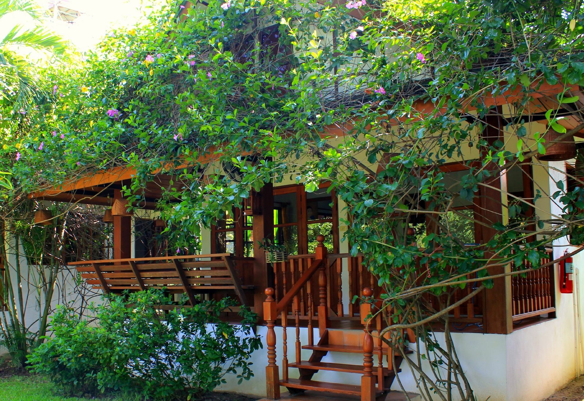 Hotel Secret Garden Chiangmai San Kamphaeng Esterno foto