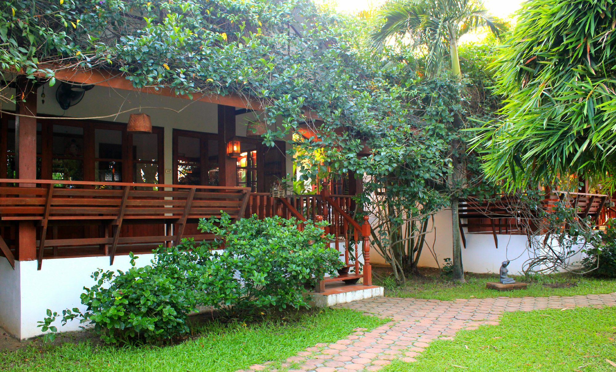 Hotel Secret Garden Chiangmai San Kamphaeng Esterno foto