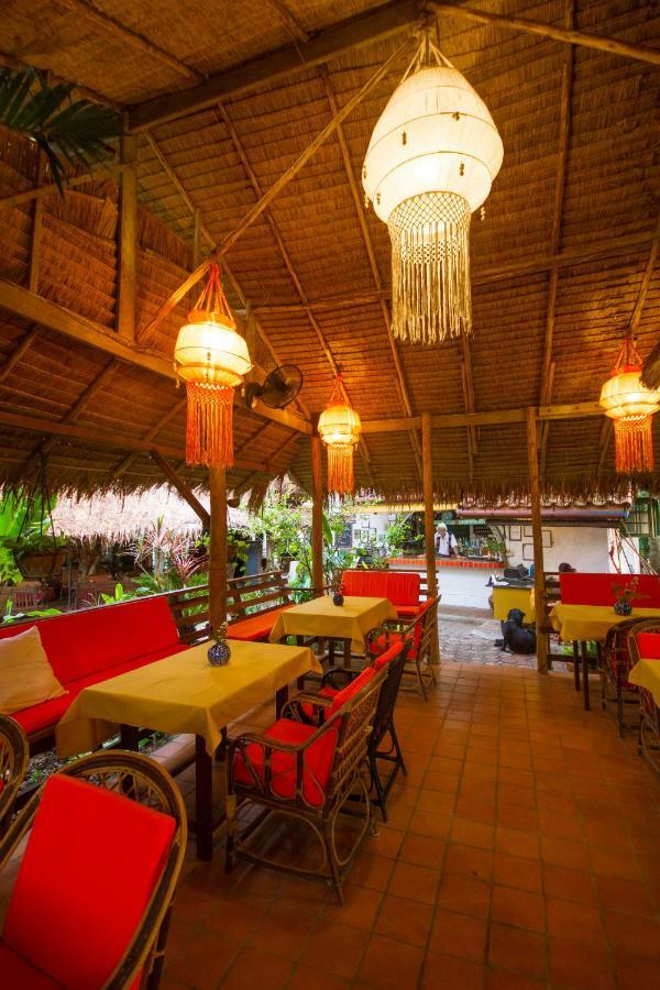 Hotel Secret Garden Chiangmai San Kamphaeng Esterno foto