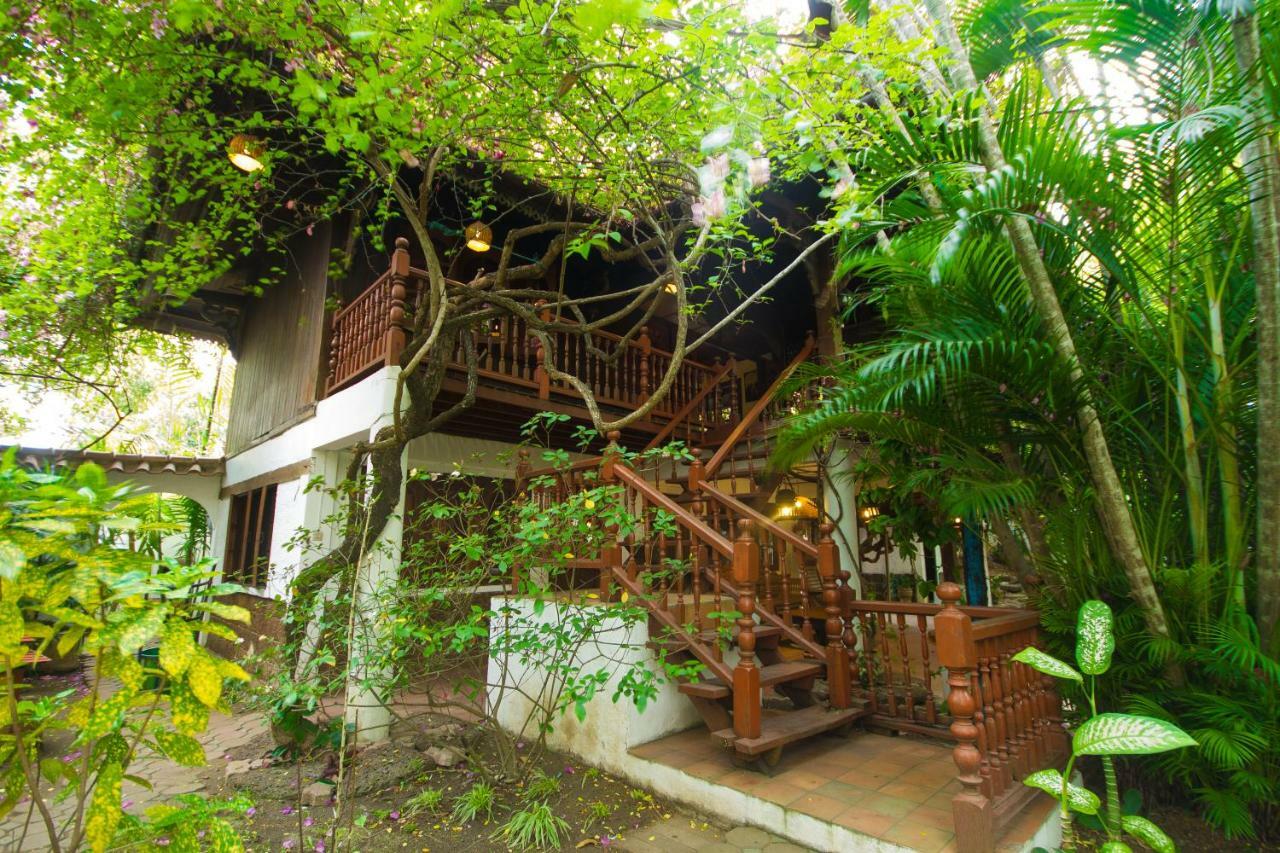Hotel Secret Garden Chiangmai San Kamphaeng Esterno foto